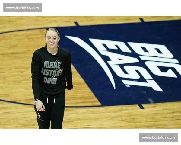 佩奇・布克斯 10 分钟集锦:三分如雨 + 风骚过人 + 妙传助攻,WNBA 新星统治力炸裂 佩奇・布克斯 10 分钟集锦:三分如雨 + 风骚过人 + 妙传助攻,WNBA 新星统治力炸裂