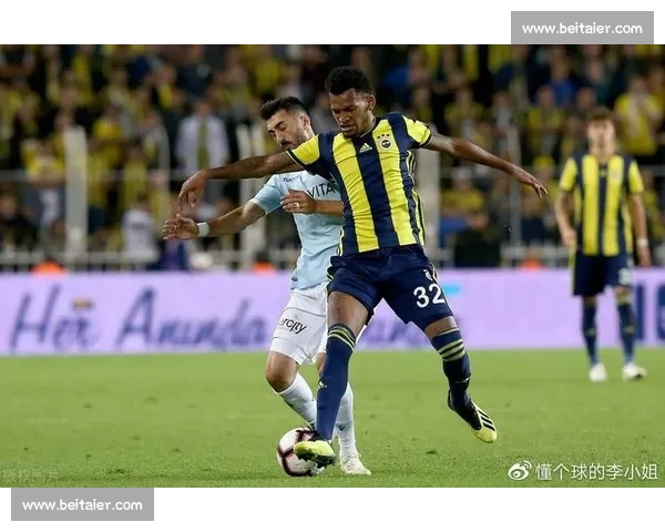 黄潜锁定未来!21 岁锋线新星莫莱罗加盟至 2030 年 黄潜锁定未来!21 岁锋线新星莫莱罗加盟至 2030 年