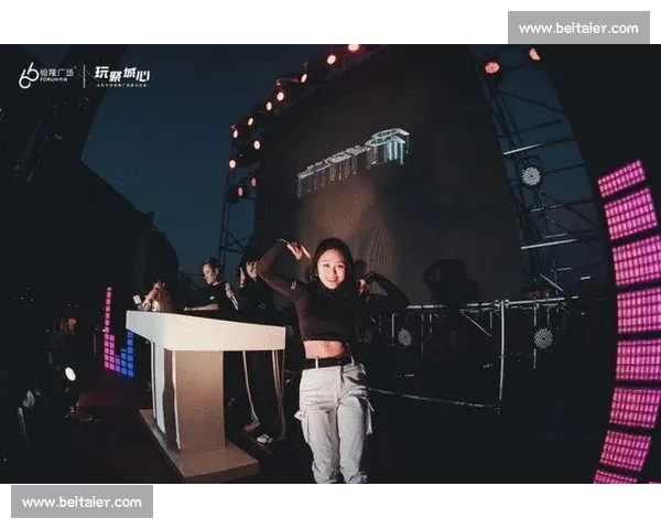 库尼亚街头秀炸裂!1 米 83 锋霸身材与球技齐飞,这操作太秀了 库尼亚街头秀炸裂!1 米 83 锋霸身材与球技齐飞,这操作太秀了