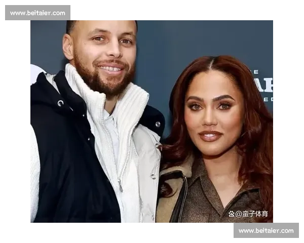 库里携妻观赛美网决赛 表情包抢镜阿耶莎妆容吸睛