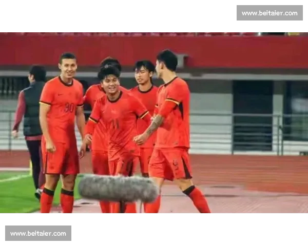 中国对阵乌兹别克回放解析 国足攻防亮点与关键瞬间全记录